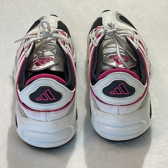 ADIDAS MENS ATHLETIC SHOES. SIZE 9  BLACK , PINK , WHITE - Picture 3 of 6